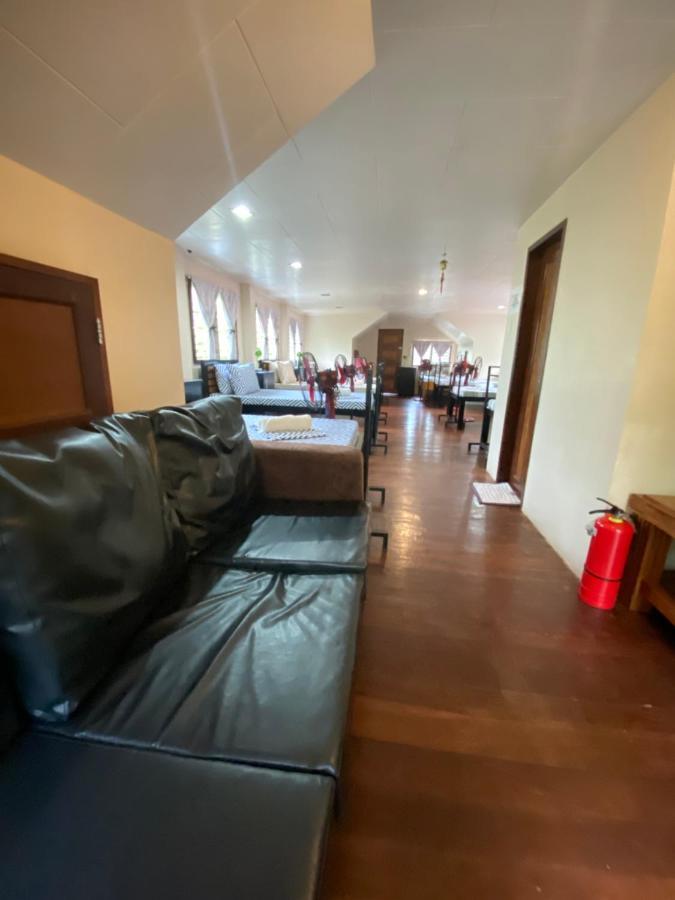 Happy Camper Hostel Корон Екстер'єр фото
